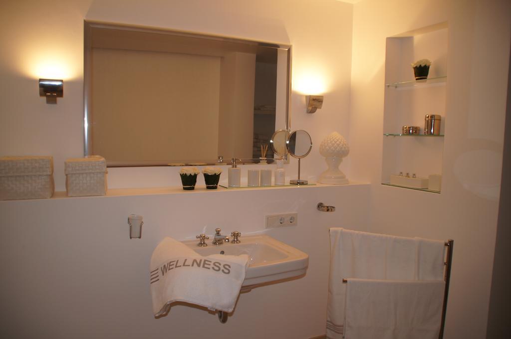Landhaus Am Plattenbichl - Luxus Apartment Mit Privat-Pool Und Sauna - Im Sommer Bergbahn Inklusive Oberstdorf Szoba fotó